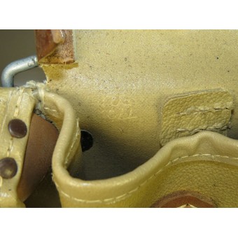 Amarillento hule ROS 44 marcada mag bolsa para el G-43 rifle de Walther. Espenlaub militaria